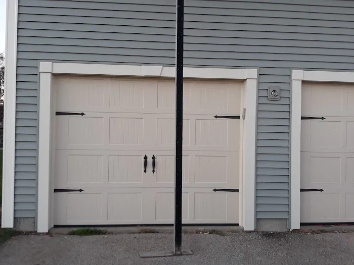 CARRIER ROOFING SIDING & WINDOWS Picture 10