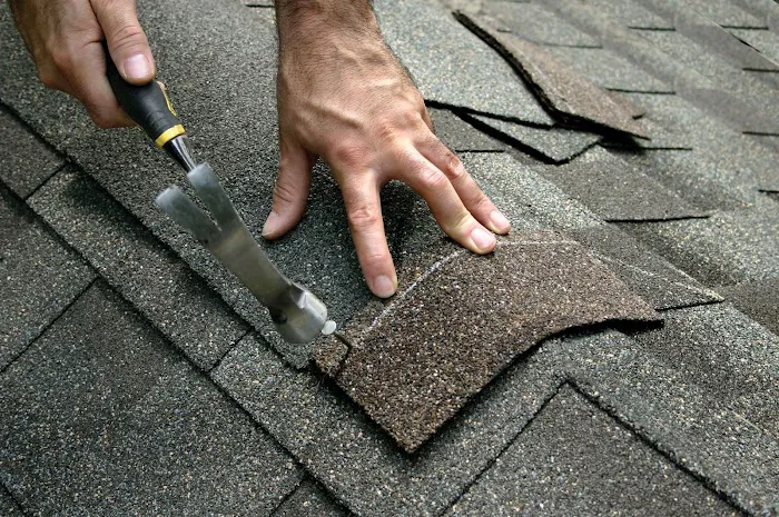 J&M Roofing Picture 1