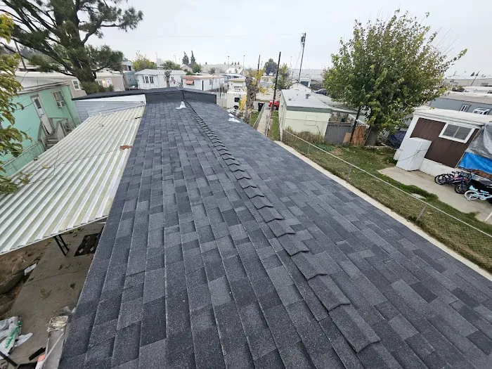 DM Roofing Inc Picture 2