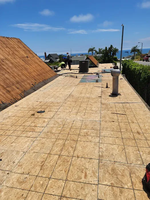 SAMUEL ROOFING INC Picture 6