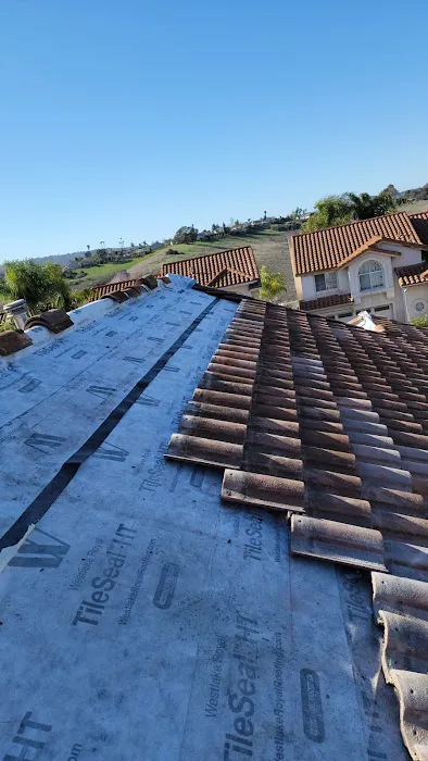 SAMUEL ROOFING INC Picture 8
