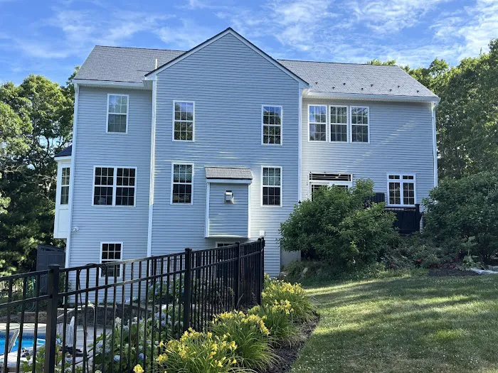 East Coast Seamless Gutters Picture 7