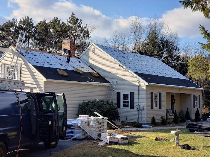 Roofing Service Pro's Picture 1