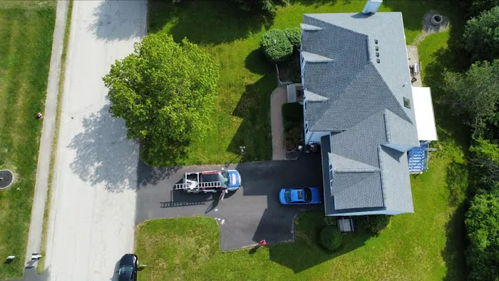 TOP NOTCH ROOFING Picture 7