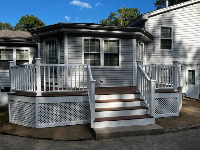 Residential Roofing & Siding Picture 1