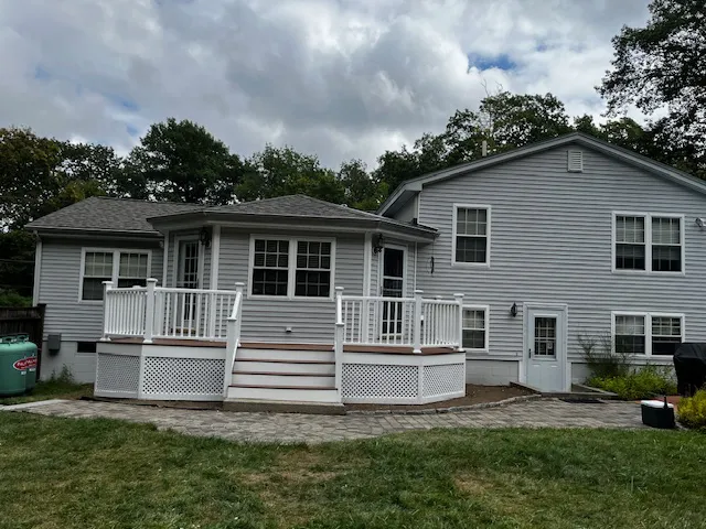 Residential Roofing & Siding Picture 4