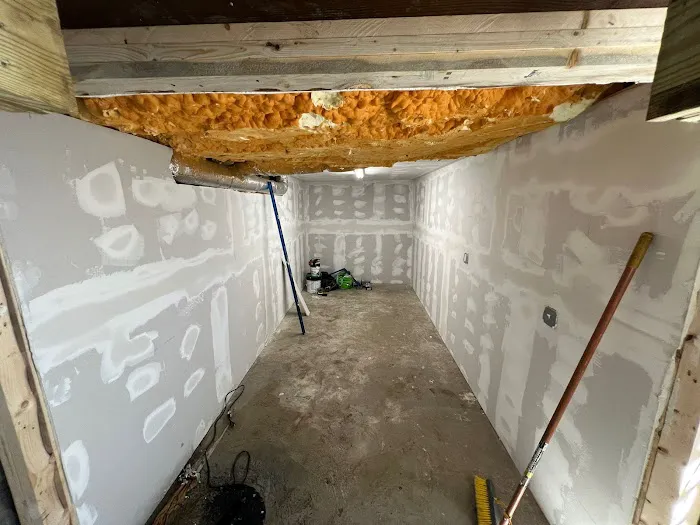 J & M Renovation Inc Picture 5