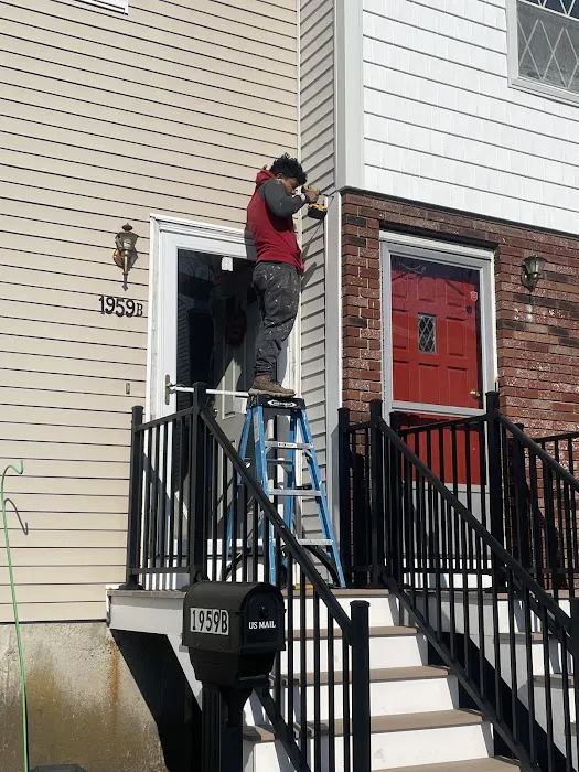 Exteriors Unlimited LLC Picture 1