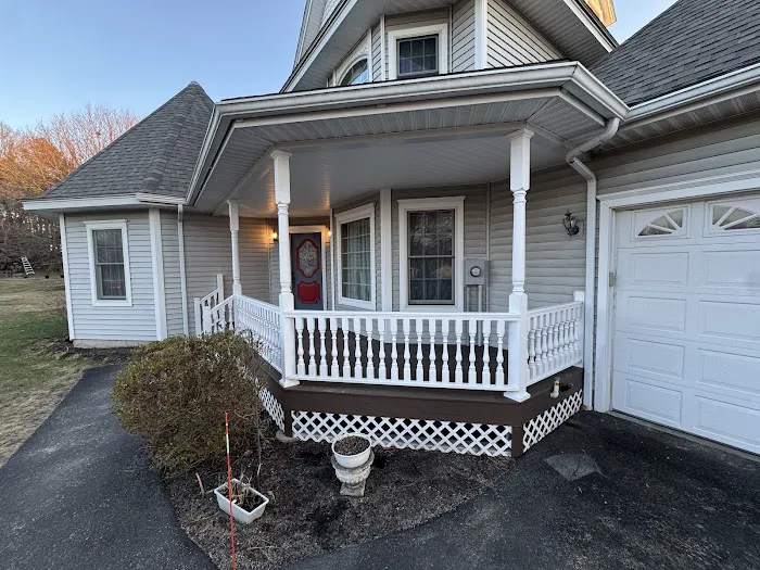 Helping Hands Home Improvement & Landscape Picture 6