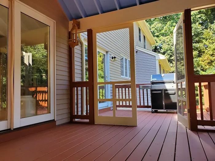 TINOS Inc. Decks, Siding, Gutter, Painting and Carpentry Picture 8
