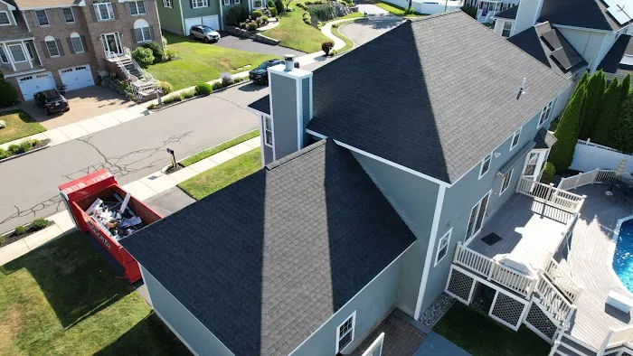De La Rosa Roofing Picture 1