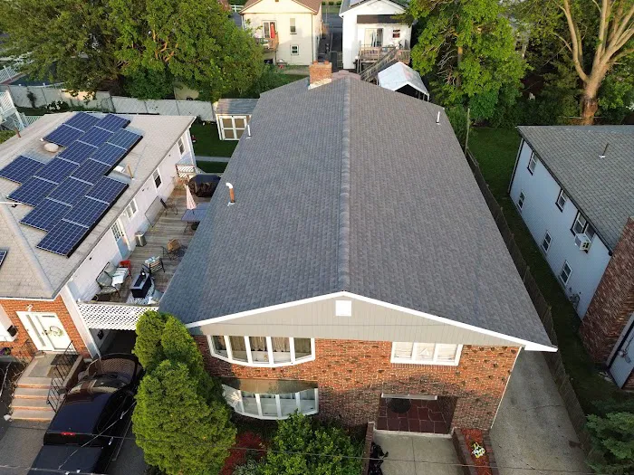 De La Rosa Roofing Picture 3