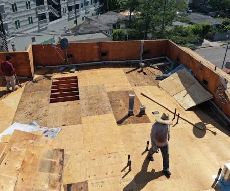 Shylee’s Sherman Oaks Roofing