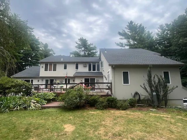 Hart's Roofing & Construction LLC Picture 1