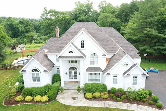 Lecla Home Improvements & Roofing, Inc. Picture 6