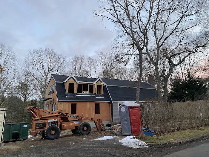 LIONS Siding and Roofing Experts Picture 7