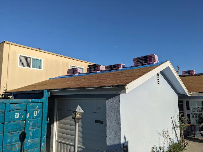 Smile Roofing Picture 1