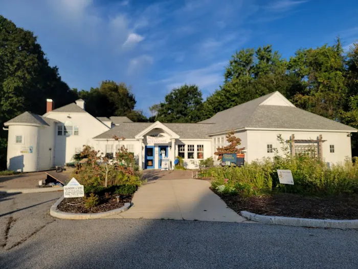 Saunders & Sons Roofing Picture 8