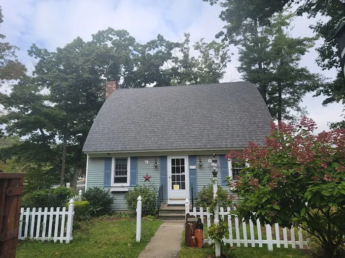 Saunders & Sons Roofing Picture 7