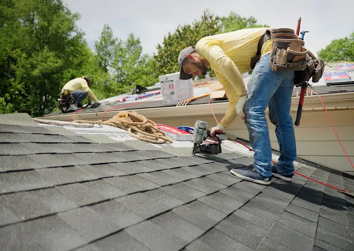 Bumble Roofing of Los Angeles Picture 2