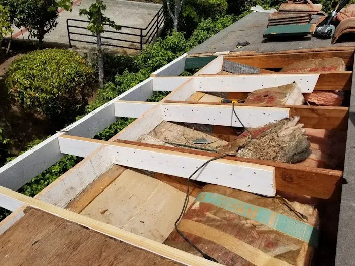 A & J Roofing Picture 3