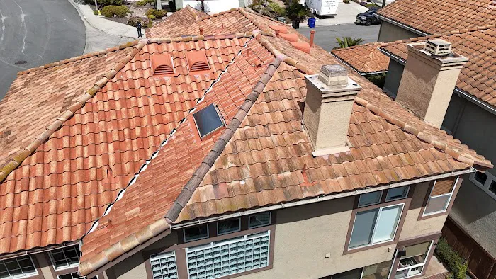 A & J Roofing Picture 1