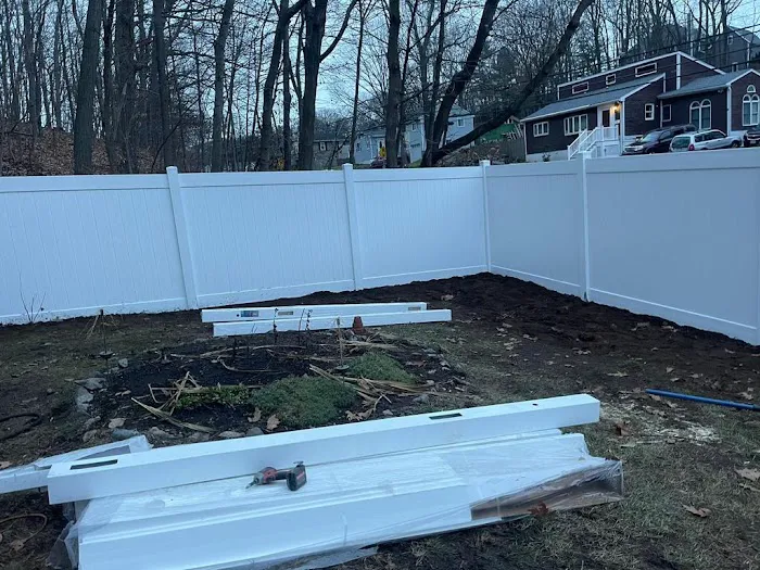 De La Rosa Deck, Siding & Fence Picture 5