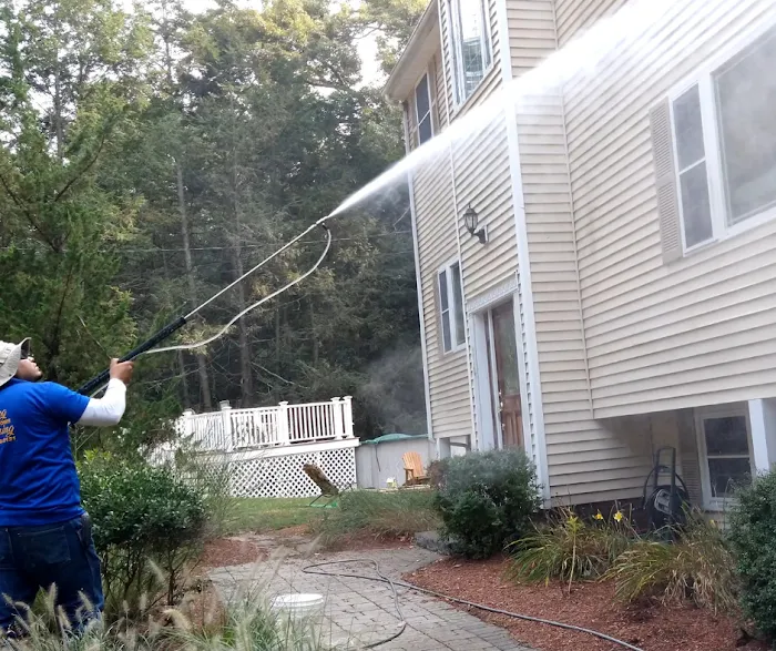 King Window Cleaning / Power Washing - Lowell, MA Picture 10