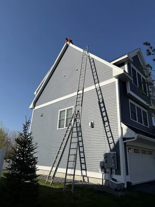 Belgres Siding Roofing Contractor Nashua Picture 8