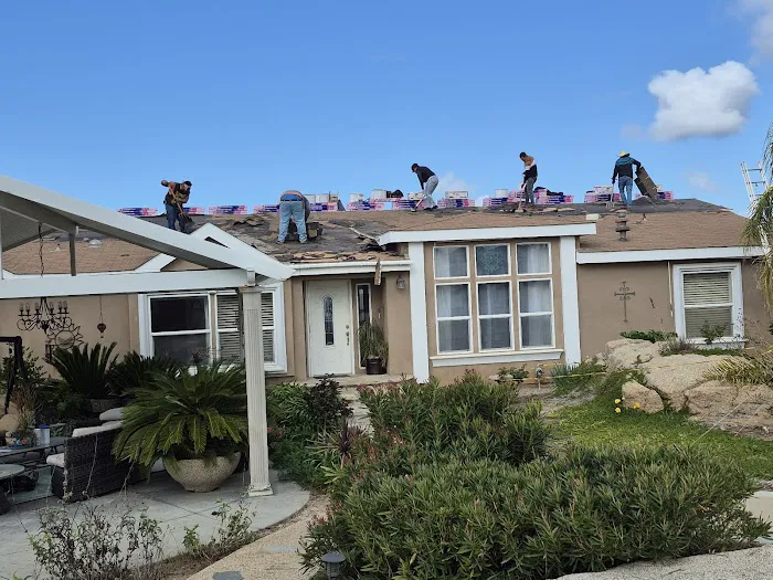 Rise Up Roofing and Construction Inc Picture 3
