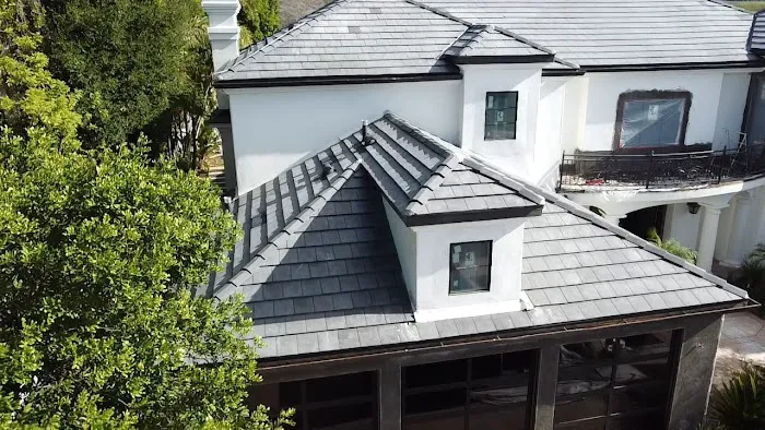 Reign Roofing Picture 5