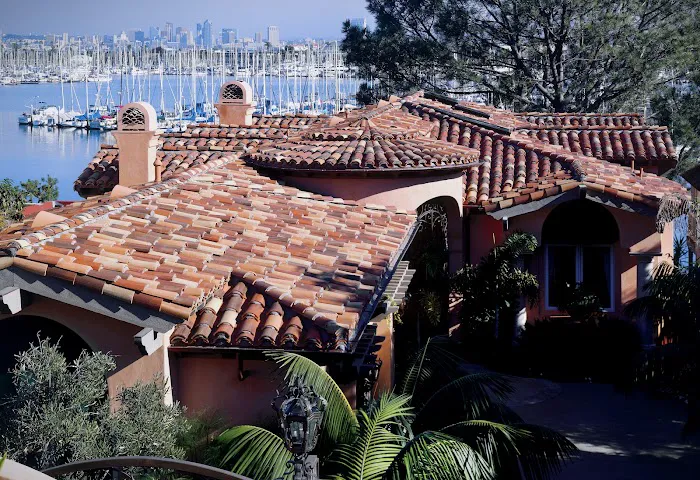 Santa Fe Roofing & Rain Gutters Picture 8
