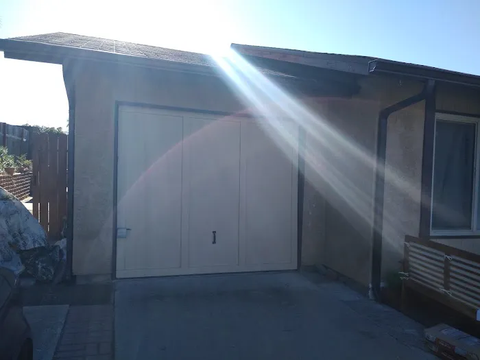 Santa Fe Roofing & Rain Gutters Picture 5