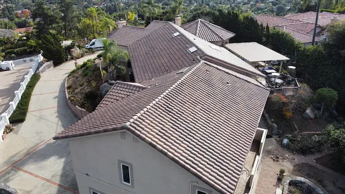 Santa Fe Roofing & Rain Gutters Picture 10