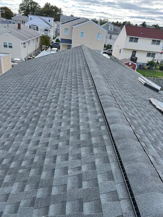 JMR Roofing Contracting Picture 4