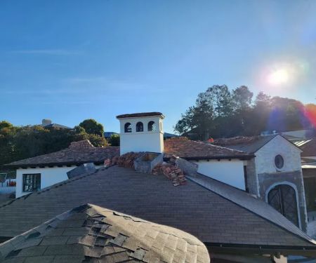 Shadowcrest Roofing Inc