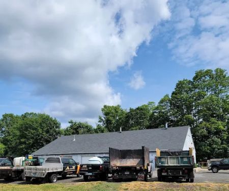 Roofer of North Salem