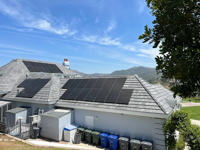 Cowboy's Roofing Picture 7