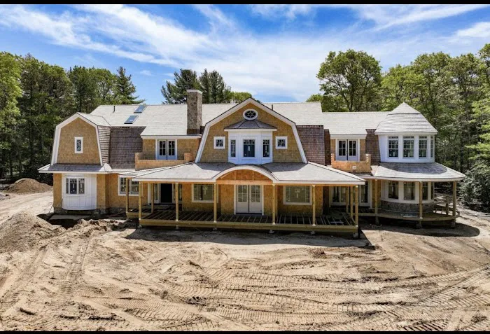 Harbor Haven Roofing Picture 1