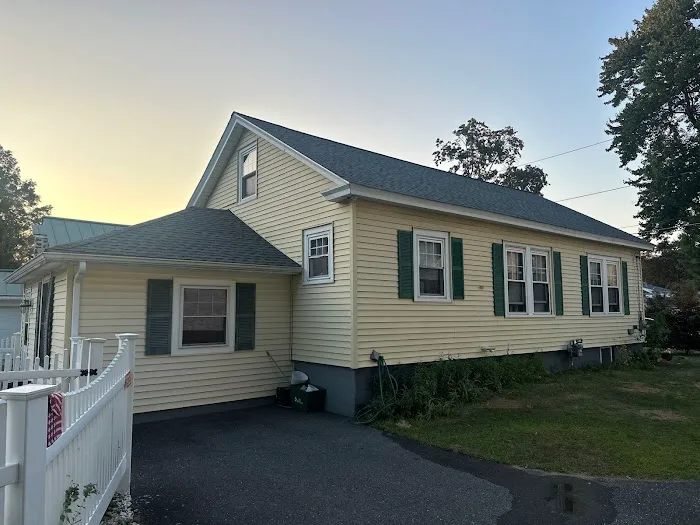 Adam Quenneville Roofing & Siding, Inc. Picture 1