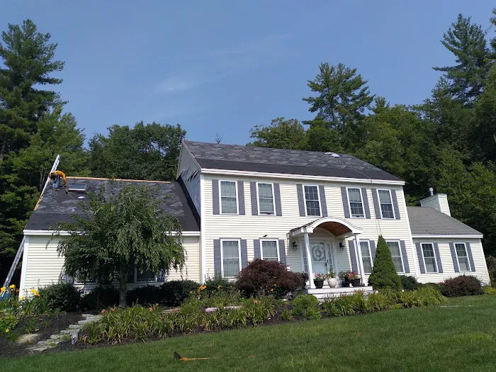 Rj's Roofing and Siding LLC Picture 3