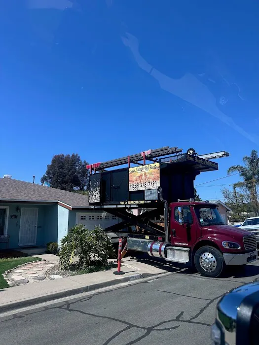 Shake, Shingle & Roll Roofing Picture 3