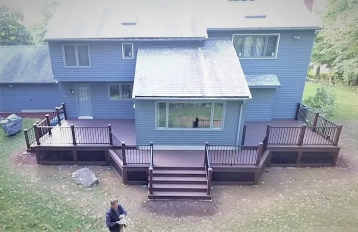 Astonishing Decks, LLC Picture 3