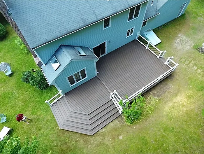 Astonishing Decks, LLC Picture 2