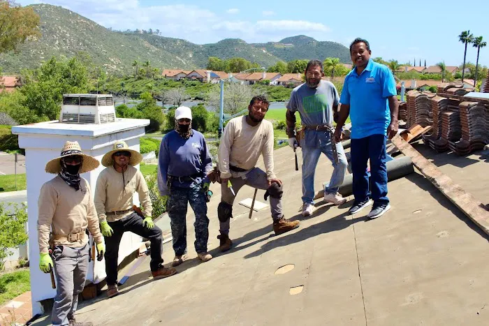 Alfredo's Roofing Picture 8
