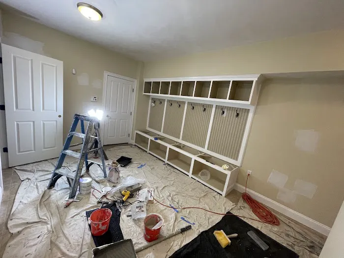 Moises Carpentry and Painting Picture 7