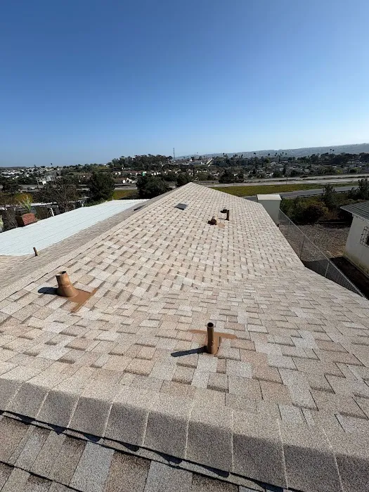Alma Roofing Picture 1