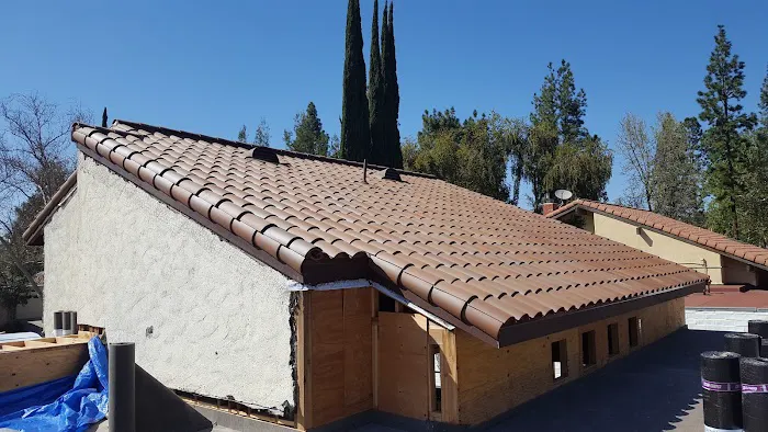 CJ West Roofing Picture 1