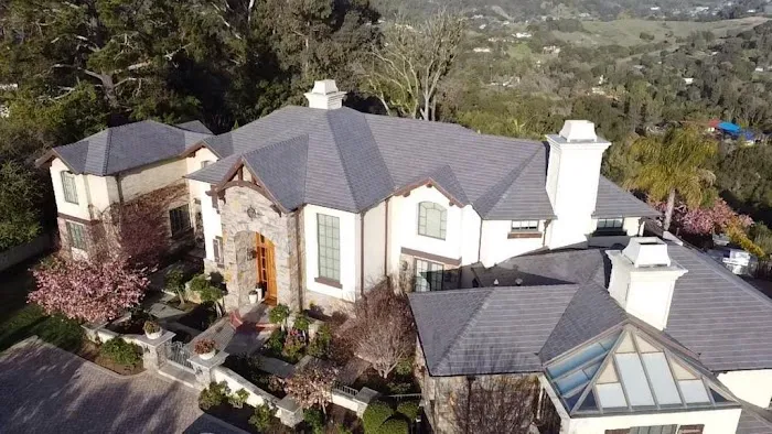 Exclusively Roofing Inc. Picture 2