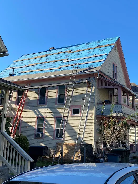 MJ ROOFING SIDING & MORE LLC Picture 5